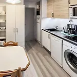 Апартаменты Piscine Et Acces
